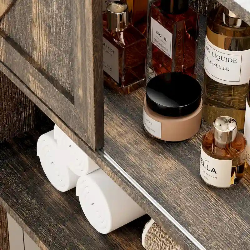 Meuble de rangement WC blanc/marron avec porte coulissante type grange, montage par 1 personne