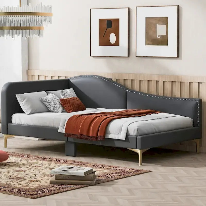 Lit de repos double en lin gris/beige capitonné avec tête de lit et accoudoirs, simple