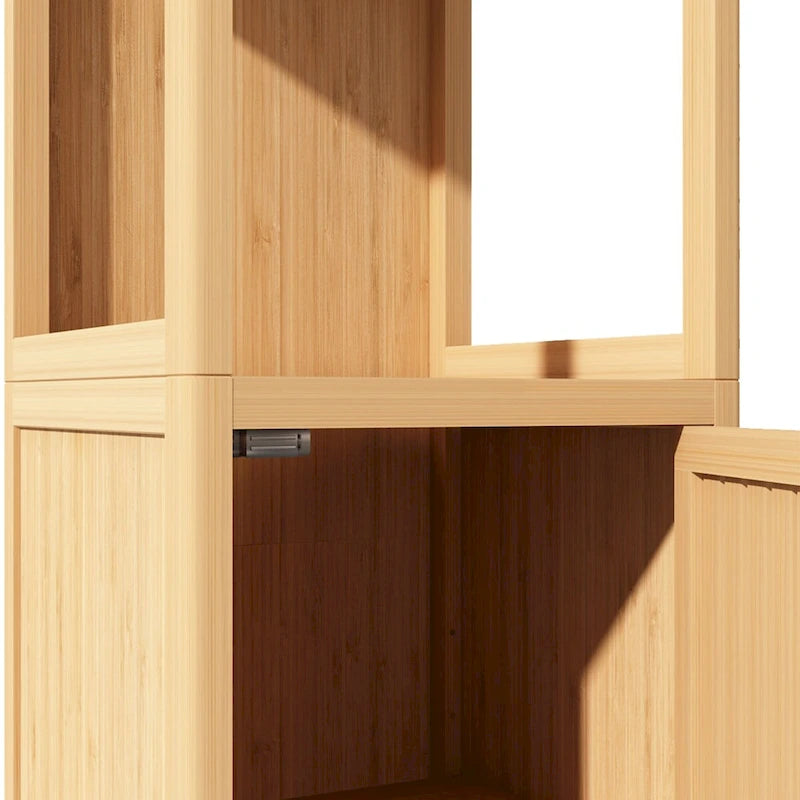 Tour de rangement de salle de bain à 1 porte en bambou naturel de 132 cm de haut avec étagère ouverte, une personne